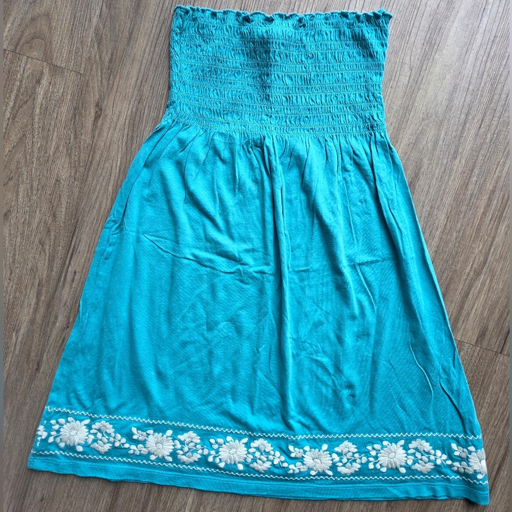 Vintage Abercrombie & Fitch Teal Strapless Babydoll Top with White Embroidery